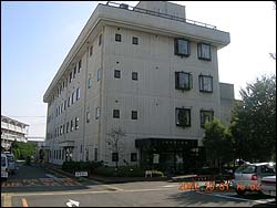 写真：三鷹市役所第二庁舎
